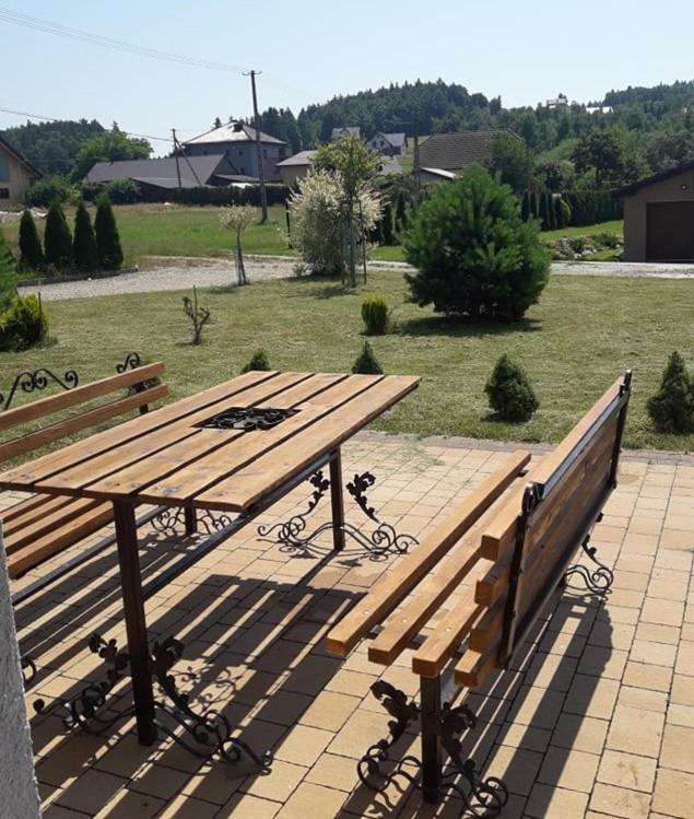 Dom W Okolicach Czchowa Wytrzyszczka Ngoại thất bức ảnh